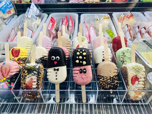 Best Desserts in Cameron Highlands at Avant Chocolate